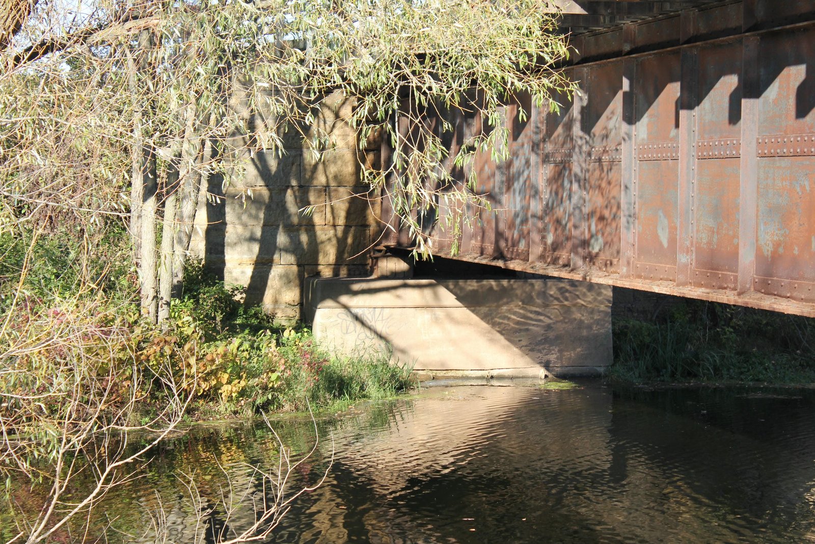 North abutment